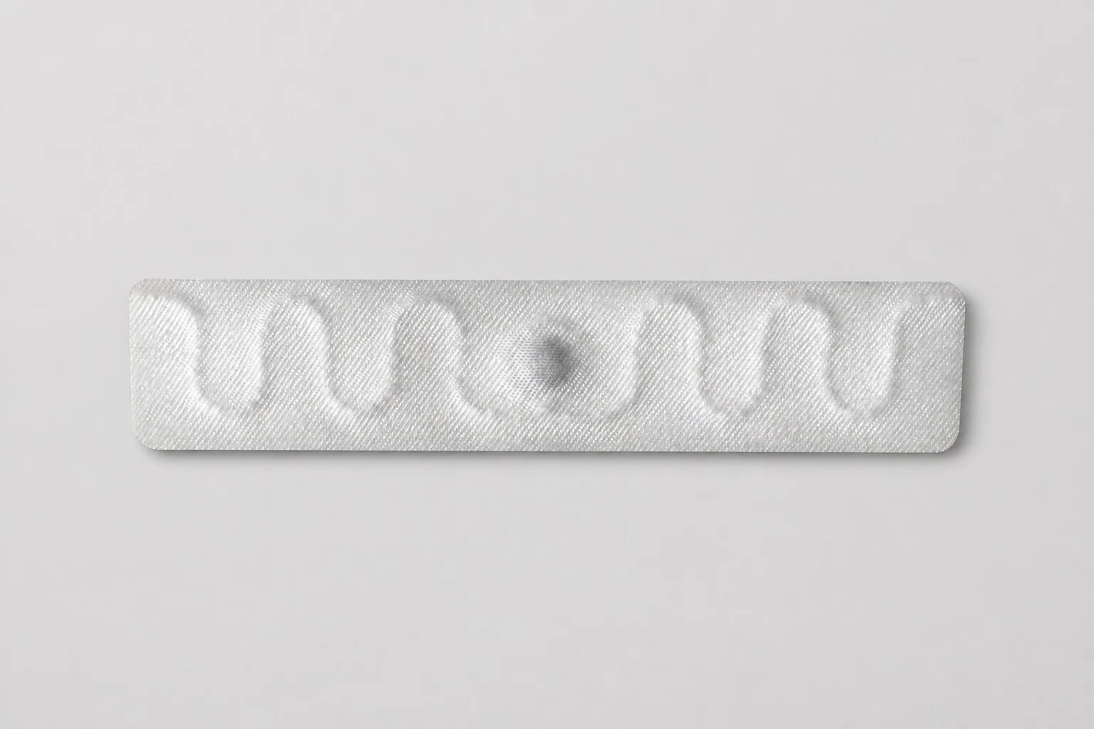 Washable RFID laundry tag